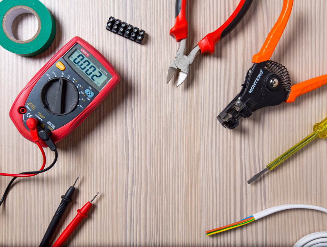 RV Service Center Professional Tools and Equipment - Quality Guaranteed